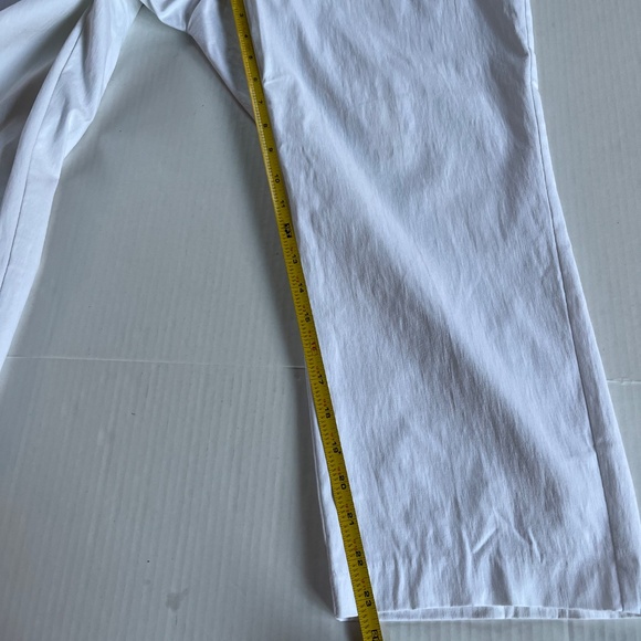 Alfani Sz 16W Stretch Pull On White Straight Leg Capri Jeggings Tummy Control - Picture 8 of 8